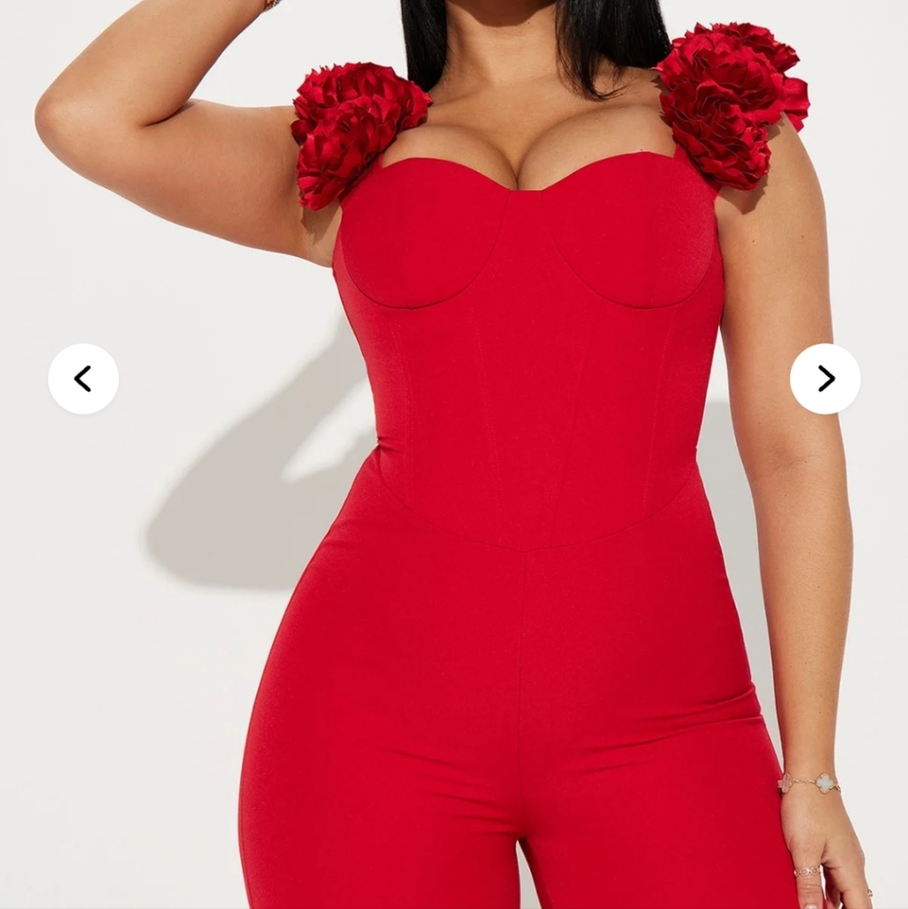 Fashion Nova Buy Myself Flowers Jumpsuit - Red Sz Medium‎